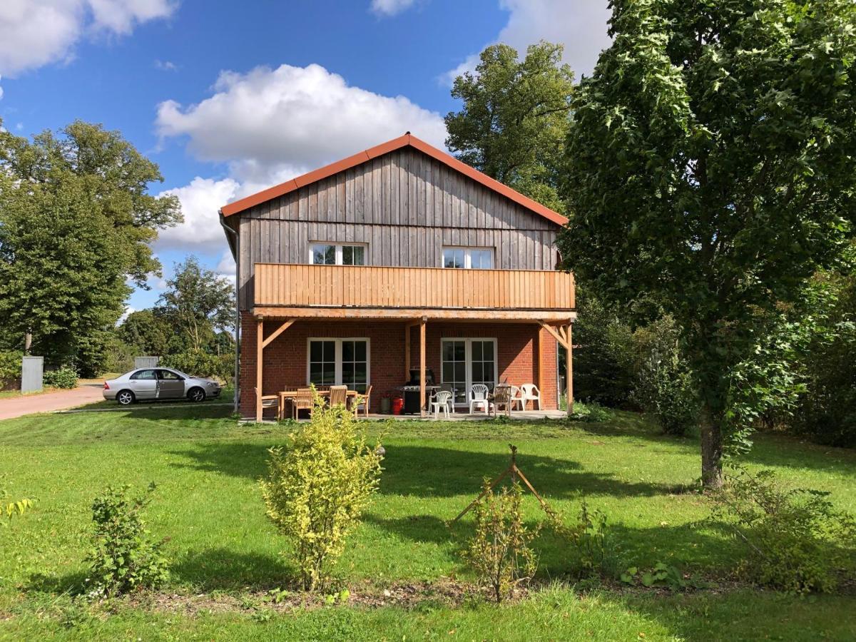 Farm-Chalet Renzow Eksteriør billede