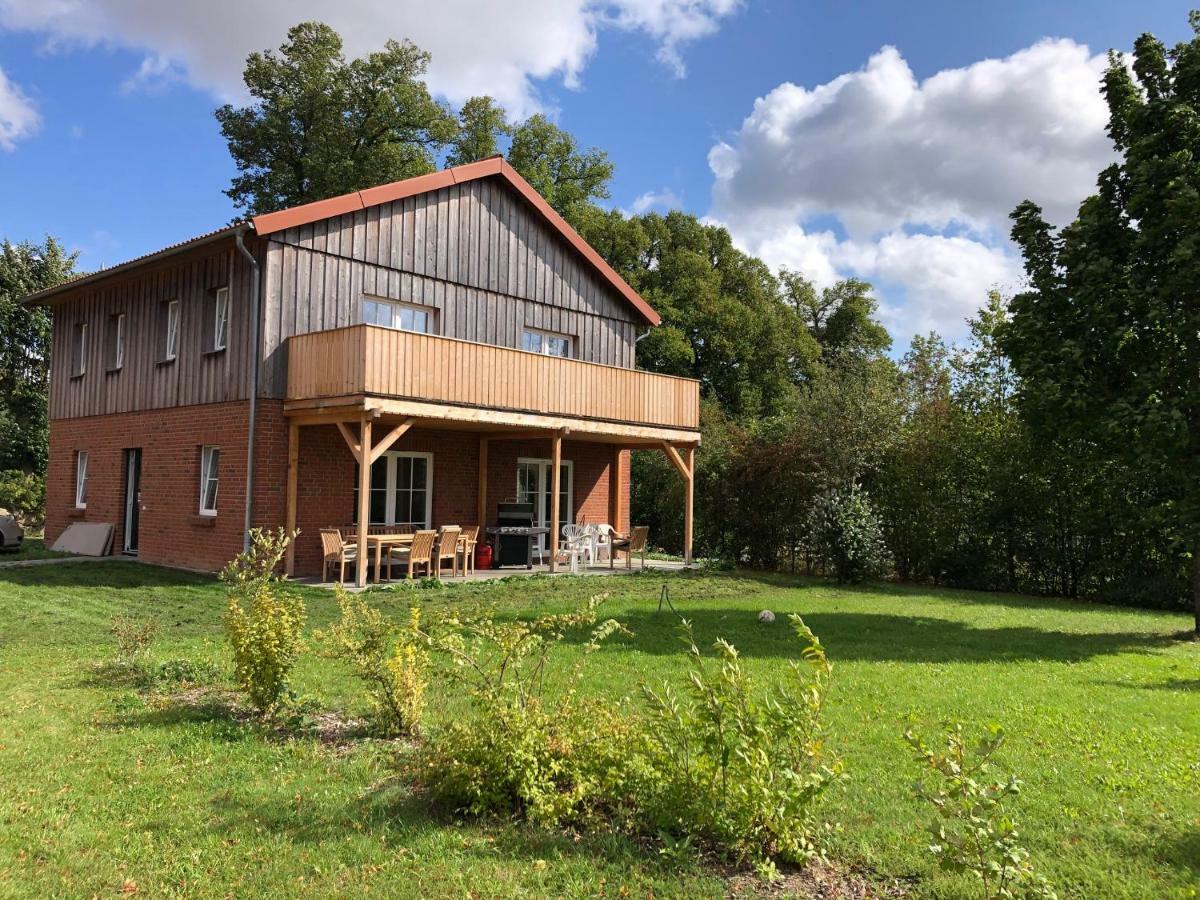 Farm-Chalet Renzow Eksteriør billede